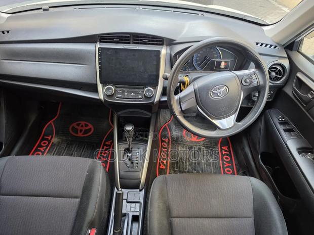 Toyota Corolla Fielder 2018 White