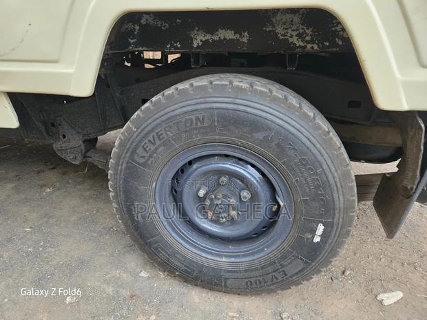 Toyota Land Cruiser 2011 Beige