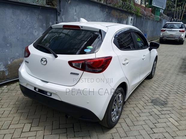 Toyota Vitz 2013 White