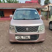 Suzuki Wagon R 2015 Pink for sale