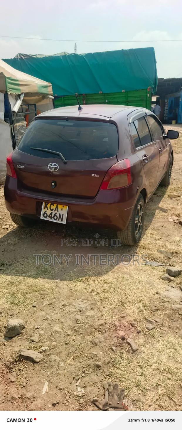 Toyota Vitz 2007 Maroon