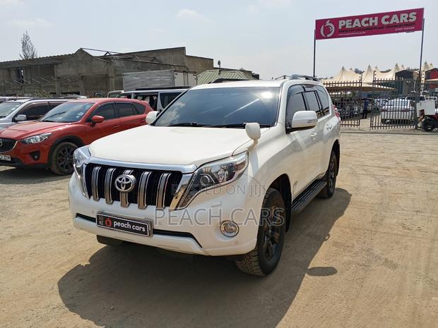 Toyota Land Cruiser Prado 2016 White