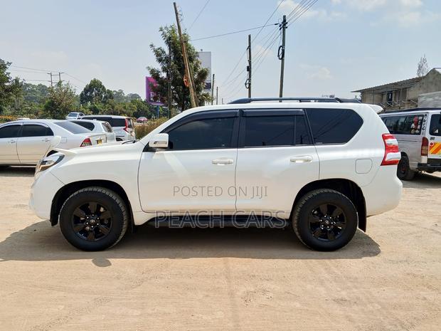 Toyota Land Cruiser Prado 2016 White