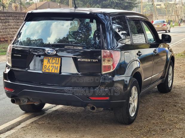 Subaru Forester 2012 Black
