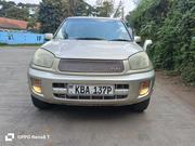 Toyota RAV4 Automatic 2000 Gold for sale