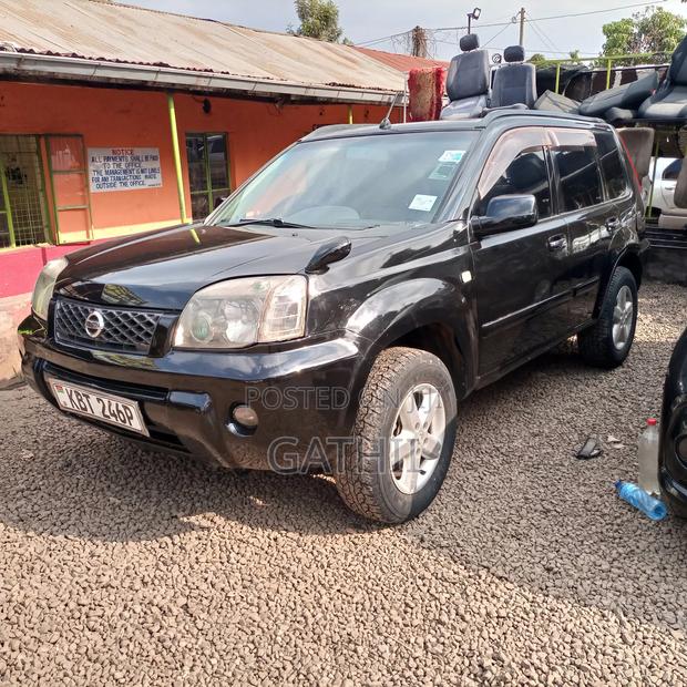 Nissan X-Trail 2002 Black