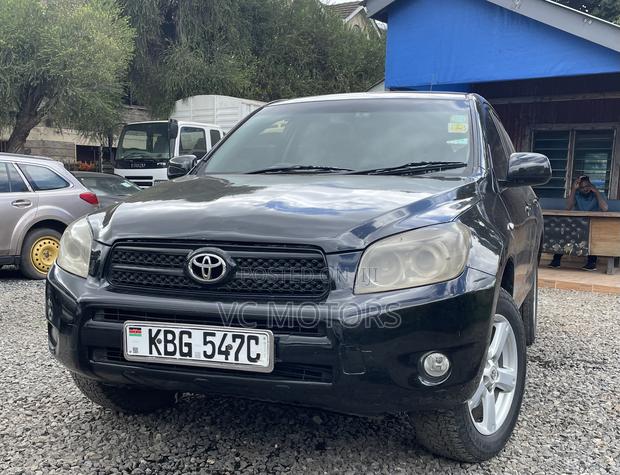 Toyota RAV4 V6 2006 Black