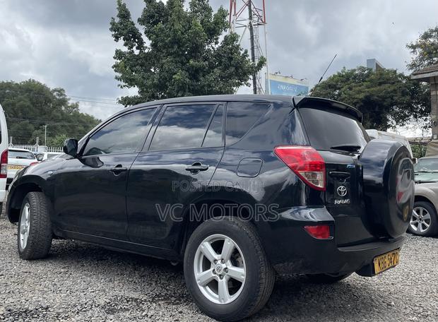 Toyota RAV4 V6 2006 Black