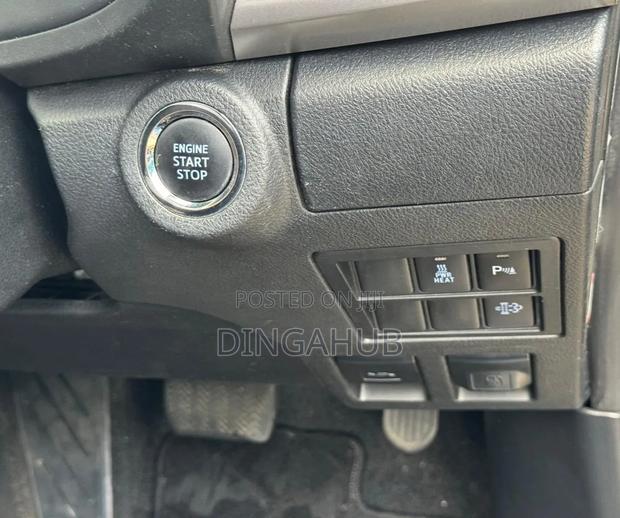 Toyota Hilux 2.4 Diesel 2020 Brown