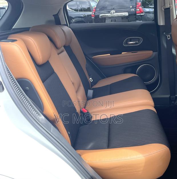 Honda Vezel 1.5 Hybrid 2WD 2019 Pearl