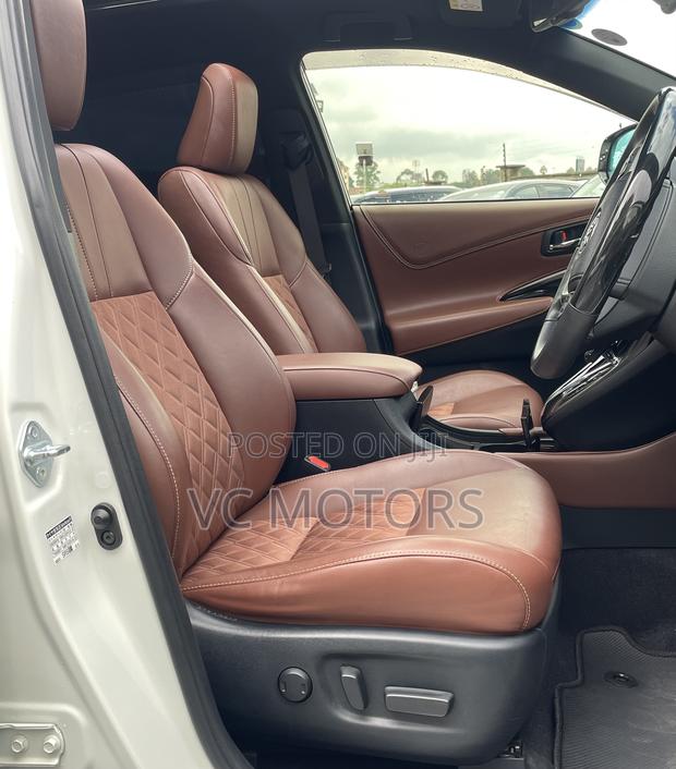 Toyota Harrier 2.0 2019 Pearl