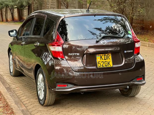 Nissan Note 2017 Brown