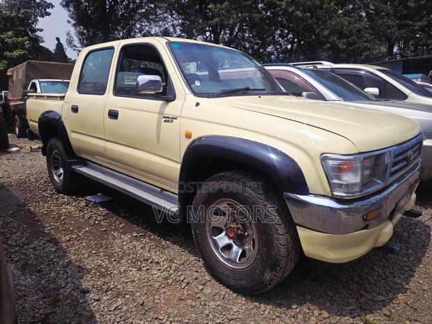Toyota Hilux 2.5 Cab 2005