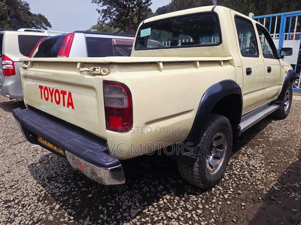 Toyota Hilux 2.5 Cab 2005