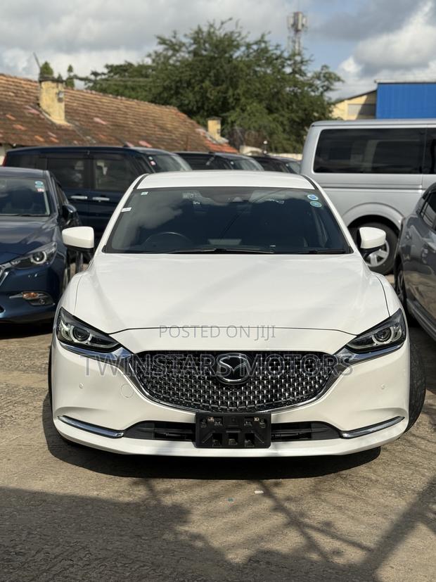 Mazda Atenza 2019 White