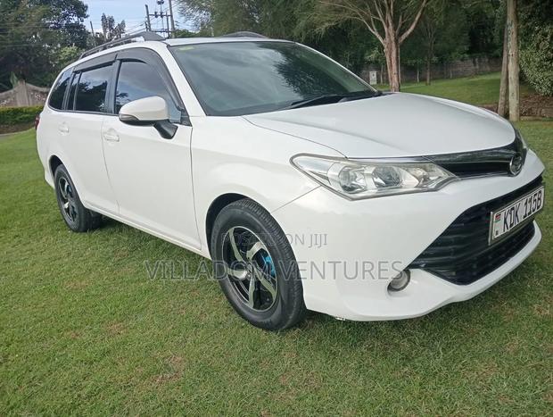 Toyota Corolla Fielder 2015 White