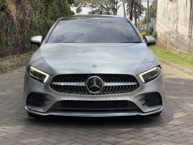 Mercedes-Benz A-Class 2018 Silver