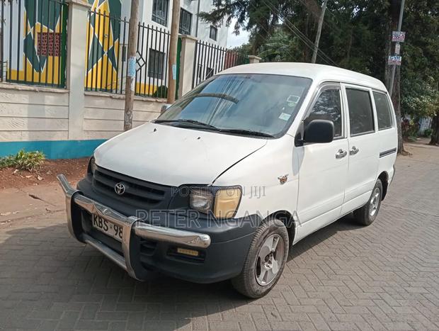 Toyota TownAce 2006 White
