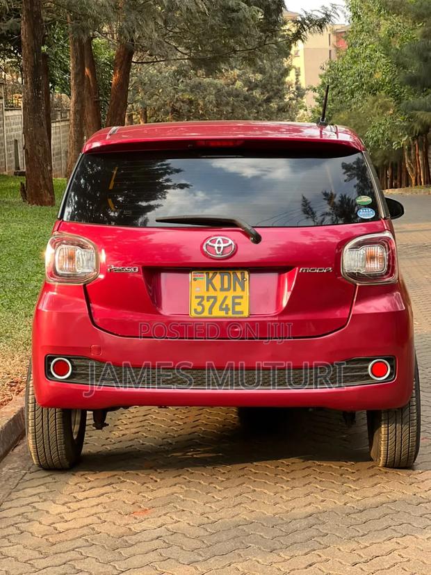 Toyota Passo 2016 Red