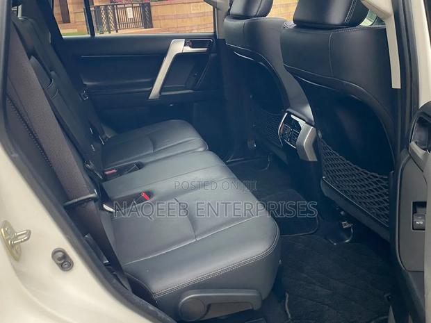 Toyota Land Cruiser Prado 2021 White