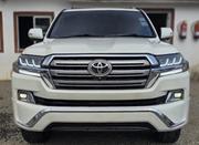 Toyota Land Cruiser 2010 White for sale