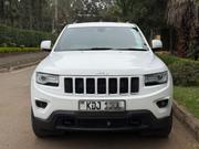 Jeep Grand Cherokee Laredo 4dr SUV 4WD (3.6L 6cyl 8A) 2015 White for sale