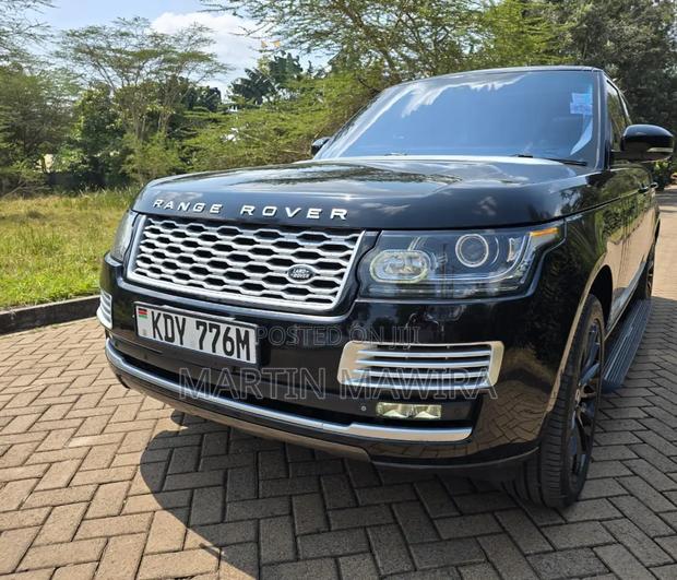 Land Rover Range Rover Vogue 2015 Black