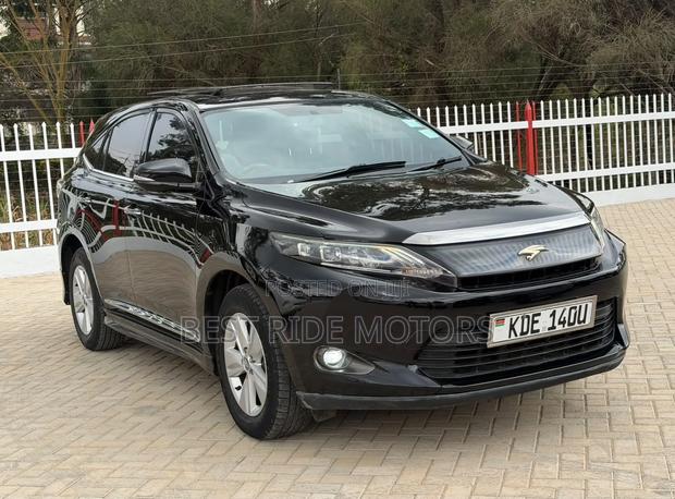 Toyota Harrier 2.0 2015 Black