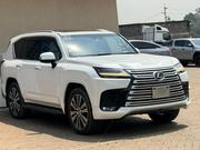 Lexus LX 600 2022 White for sale