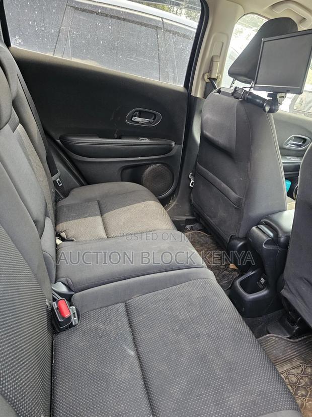 Honda Vezel 2019 Black