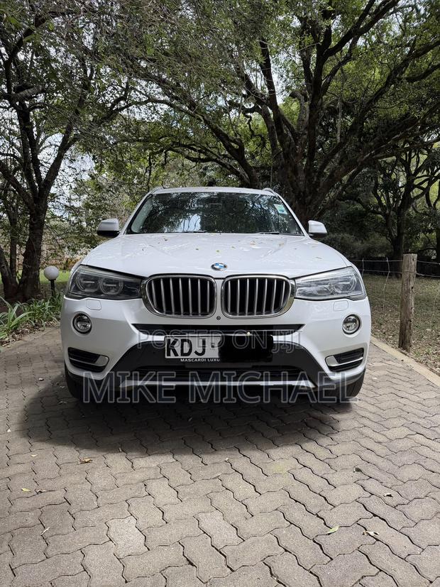 BMW X3 xDrive28i 4dr SUV AWD (2.0L 4cyl Turbo 8A) 2015 White