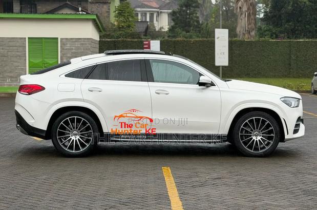 Mercedes-Benz GLE-Class GLE 400d 4MATIC 2021 White
