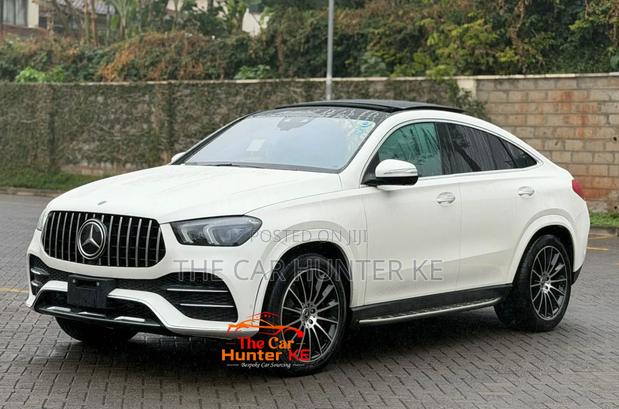 Mercedes-Benz GLE-Class GLE 400d 4MATIC 2021 White