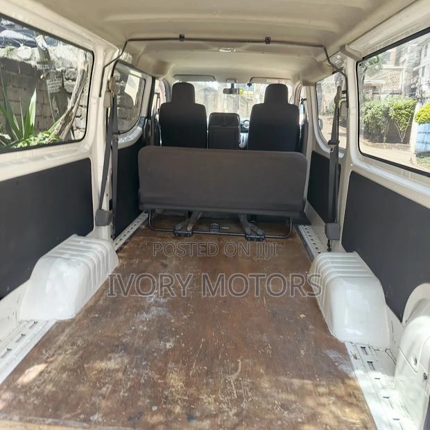 Nissan NV350 2015 White