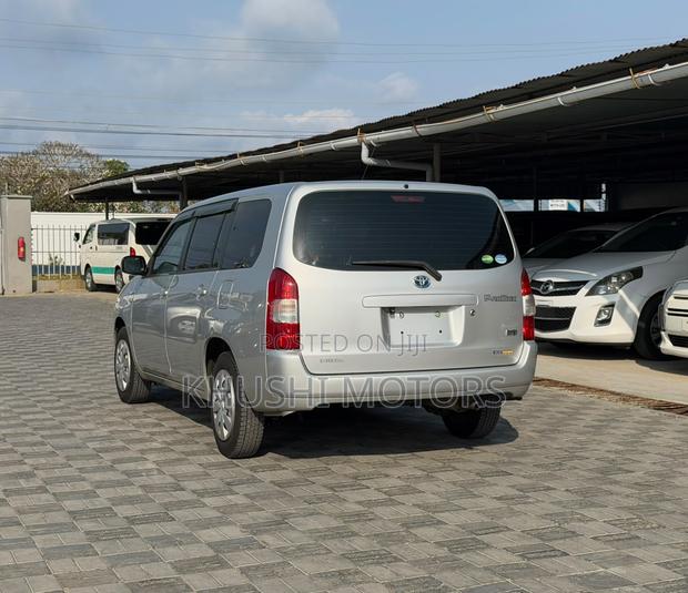 Toyota Probox 2020 Silver
