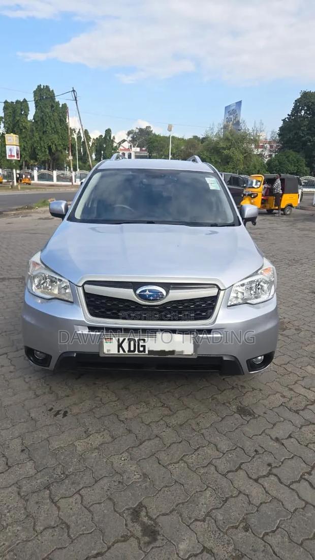 Subaru Forester 2015 Silver