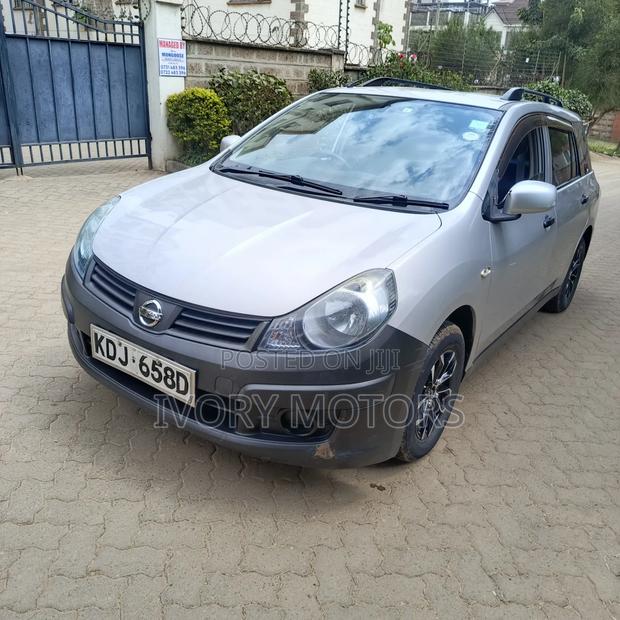 Nissan Advan 2015 Silver