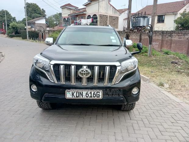 Toyota Land Cruiser Prado 2.8 2017 Black