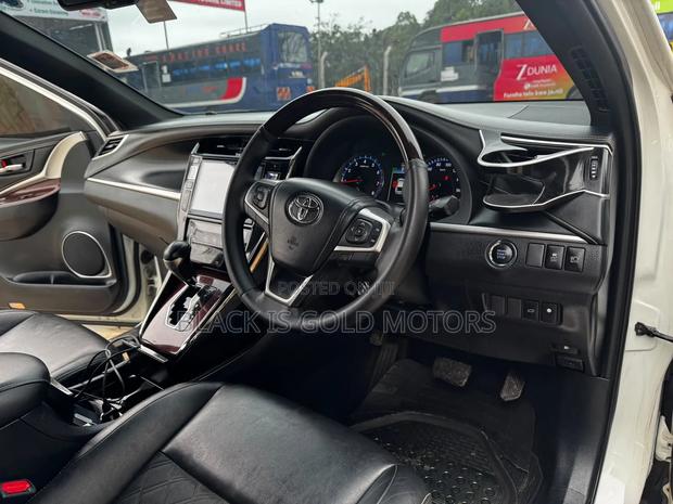 Toyota Harrier 2016 White