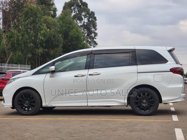Honda Odyssey 2019 White