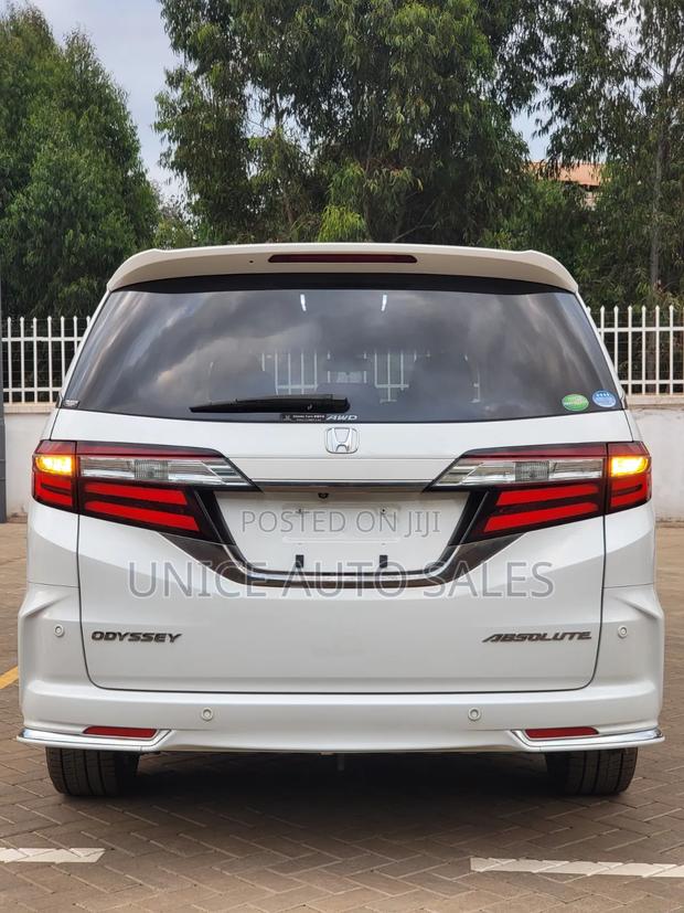 Honda Odyssey 2019 White