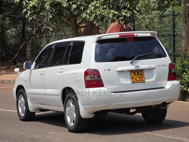 Toyota Kluger 2004 Off white