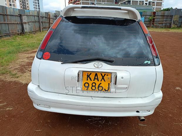 Toyota Carib 2002 White