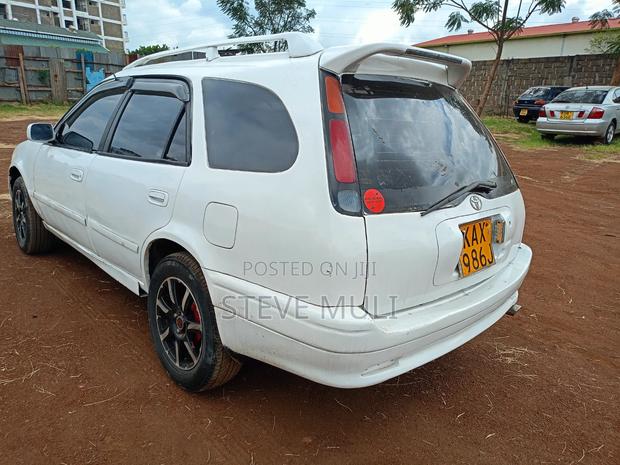 Toyota Carib 2002 White