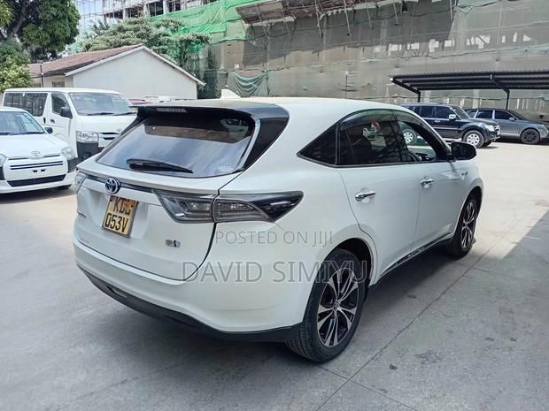 Toyota Harrier 2016 White