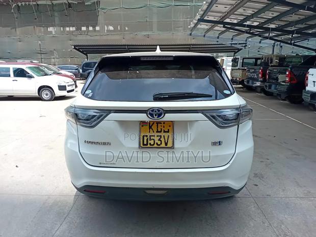 Toyota Harrier 2016 White