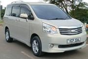 Toyota Noah 2011 Silver for sale
