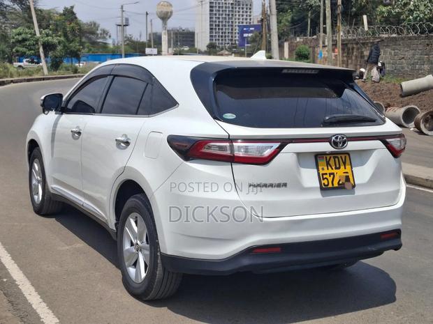 Toyota Harrier 2019 White