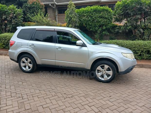 Subaru Forester 2010 White