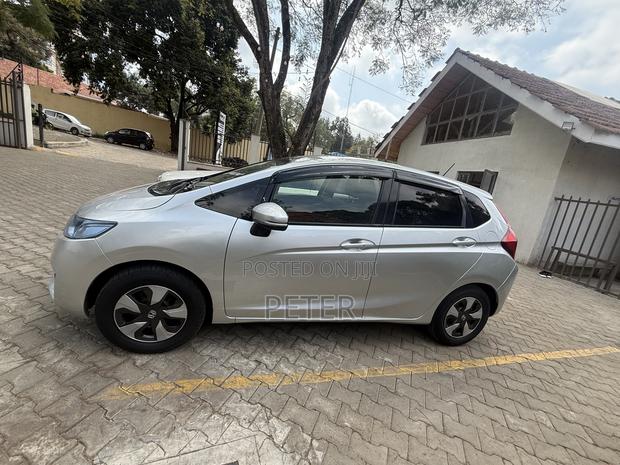 Honda Fit 2015 Silver